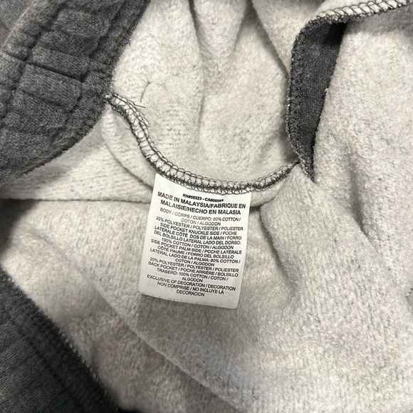 Nike, Size Medium, Grey - Picture 8 of 8